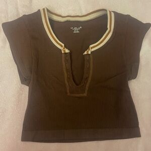 URBN Go for Gold crop top